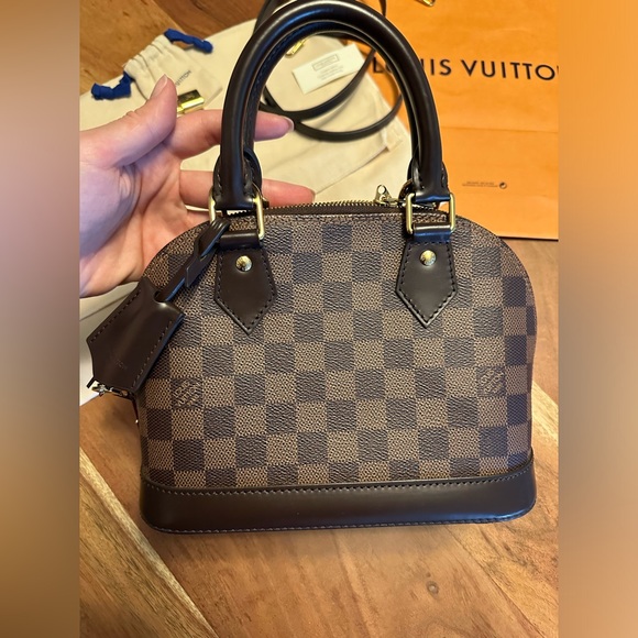 2️⃣0️⃣0️⃣0️⃣Authentic Alma bb Damier Ebene exellent condition - Picture 1 of 7